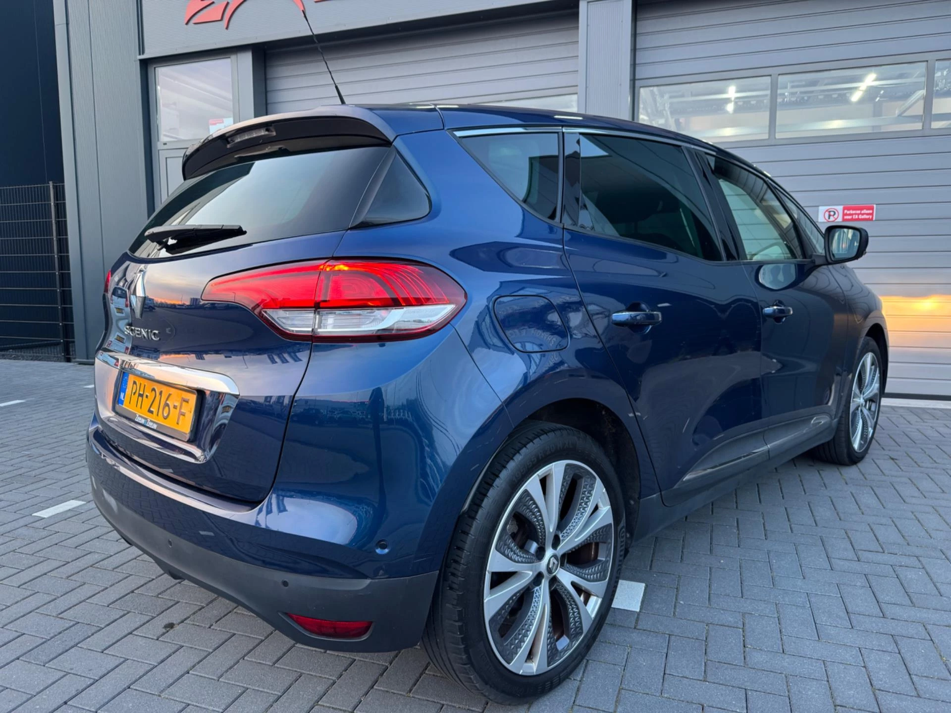 Hoofdafbeelding Renault Scénic