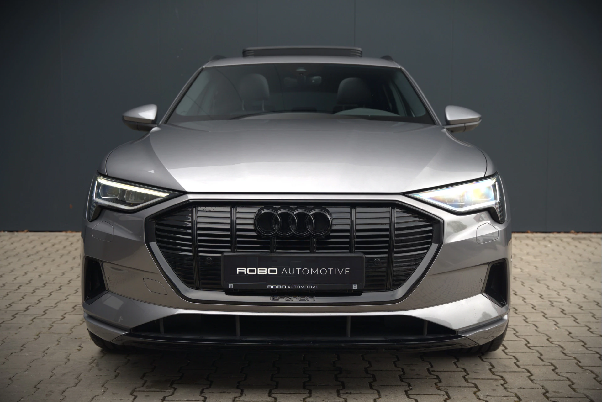 Hoofdafbeelding Audi e-tron