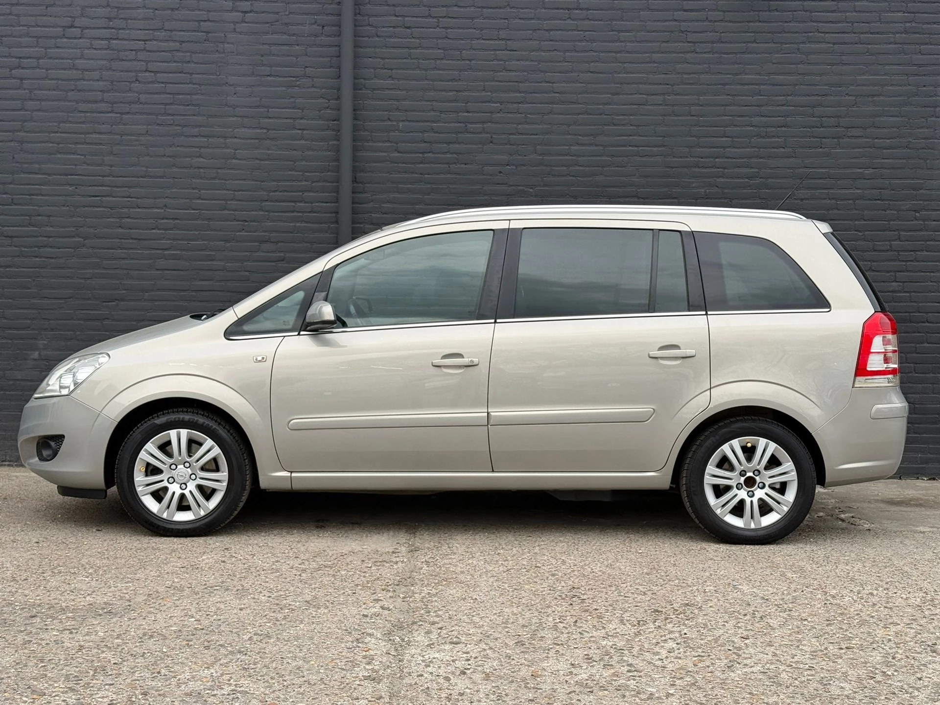Hoofdafbeelding Opel Zafira