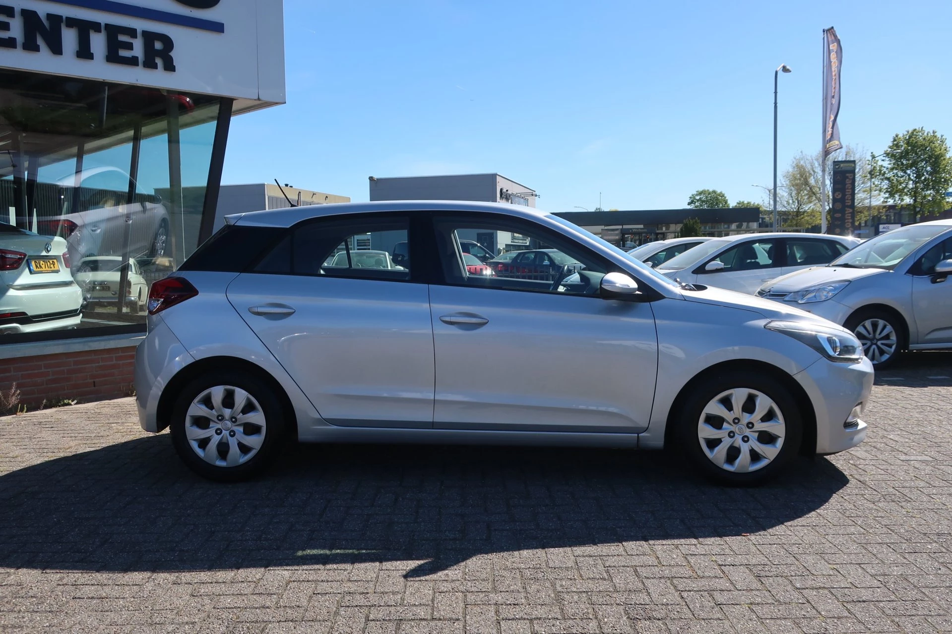 Hoofdafbeelding Hyundai i20