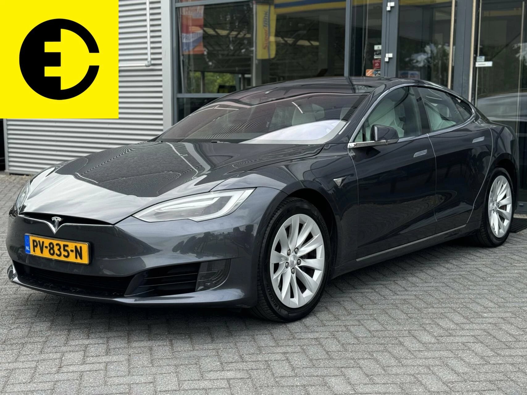 Hoofdafbeelding Tesla Model S