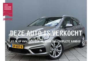 BMW 2 Serie Active Tourer BWJ 2015 | 220i 192PK Sport AUTOMAAT | PANO DAK | TREKHAAK | LEER | SPORTSTOELEN |  18'' LMV | NAVI | CLIMA |