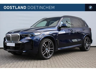 BMW X5 xDrive50e High Executive M Sport Automaat / Panoramadak Sky Lounge / Trekhaak / Bowers & Wilkins / Parking Assistant Professional / Adaptieve LED / Soft-Close