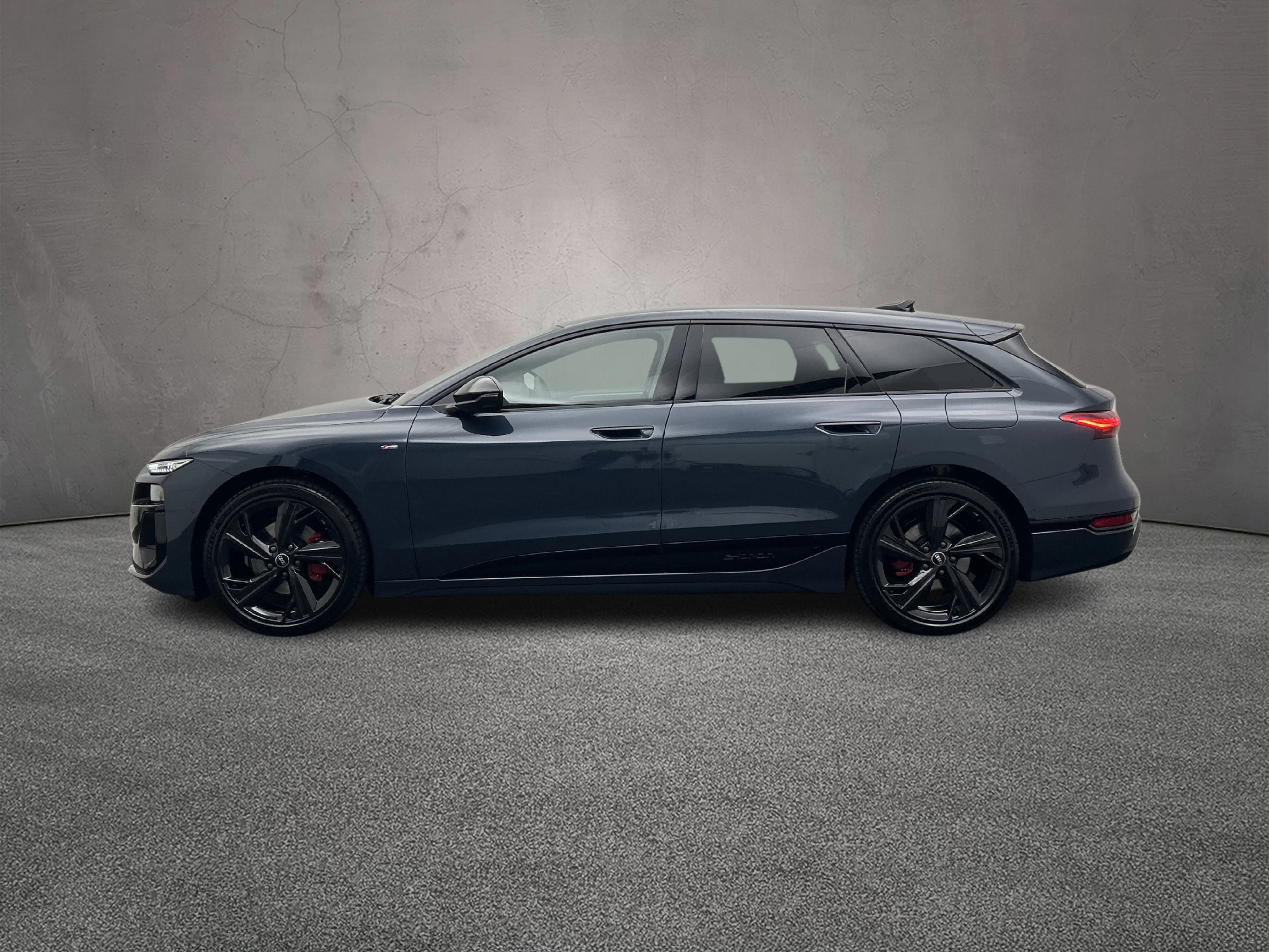 Hoofdafbeelding Audi A6 Avant e-tron