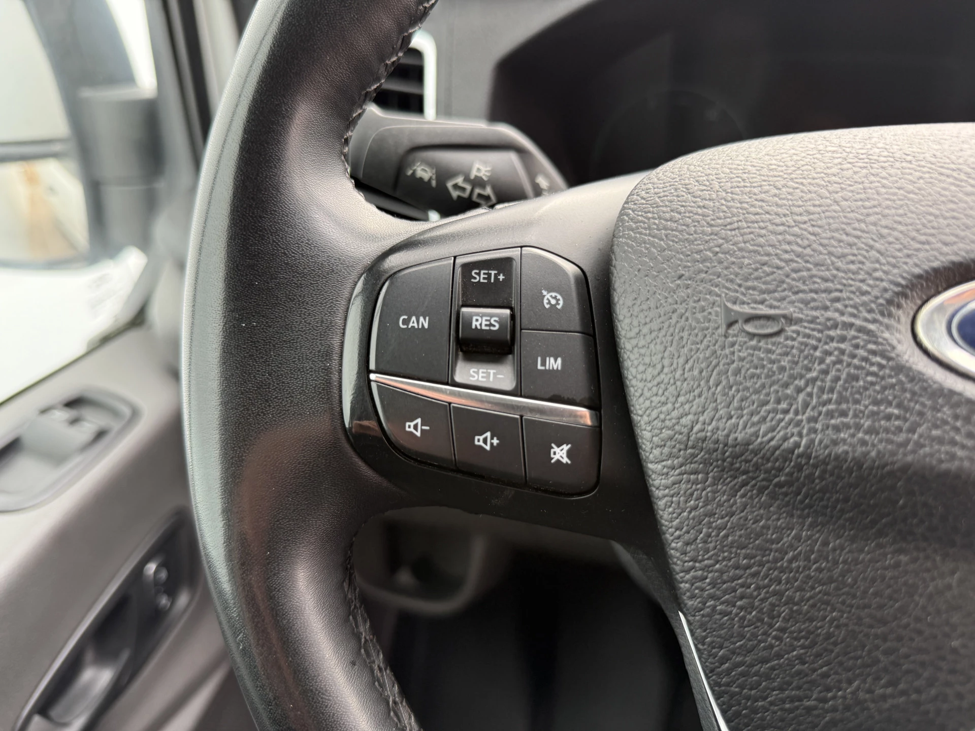 Hoofdafbeelding Ford E-Transit