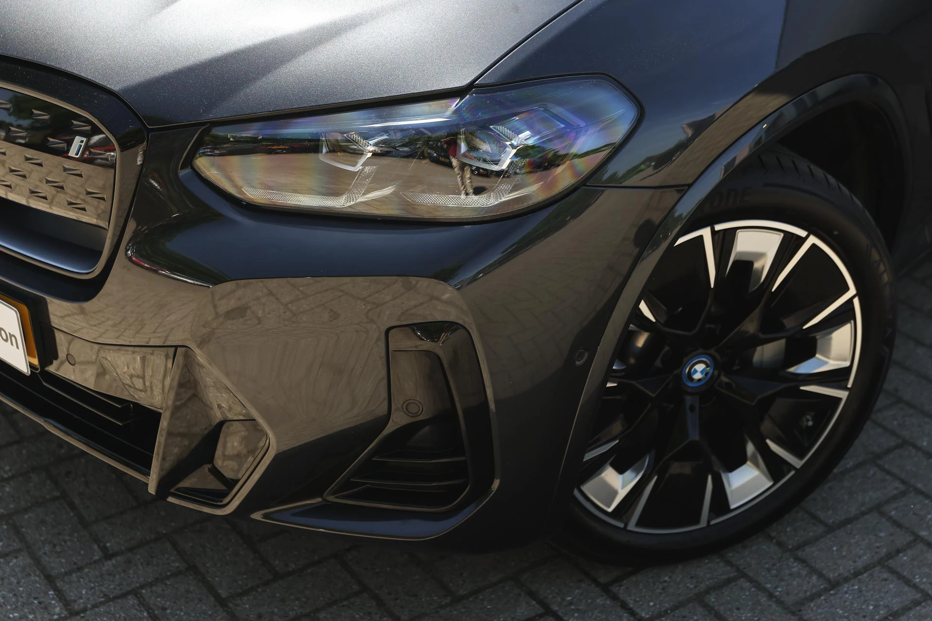 Hoofdafbeelding BMW iX3