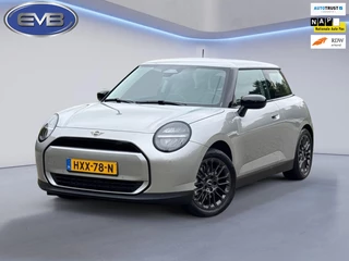 Mini Mini Cooper E Essential 40.7 kWh NIEUW 28-07-2025, achteruitrijcamera, 17 inch ,nieuw prijs € 31860,-, nl auto met nap