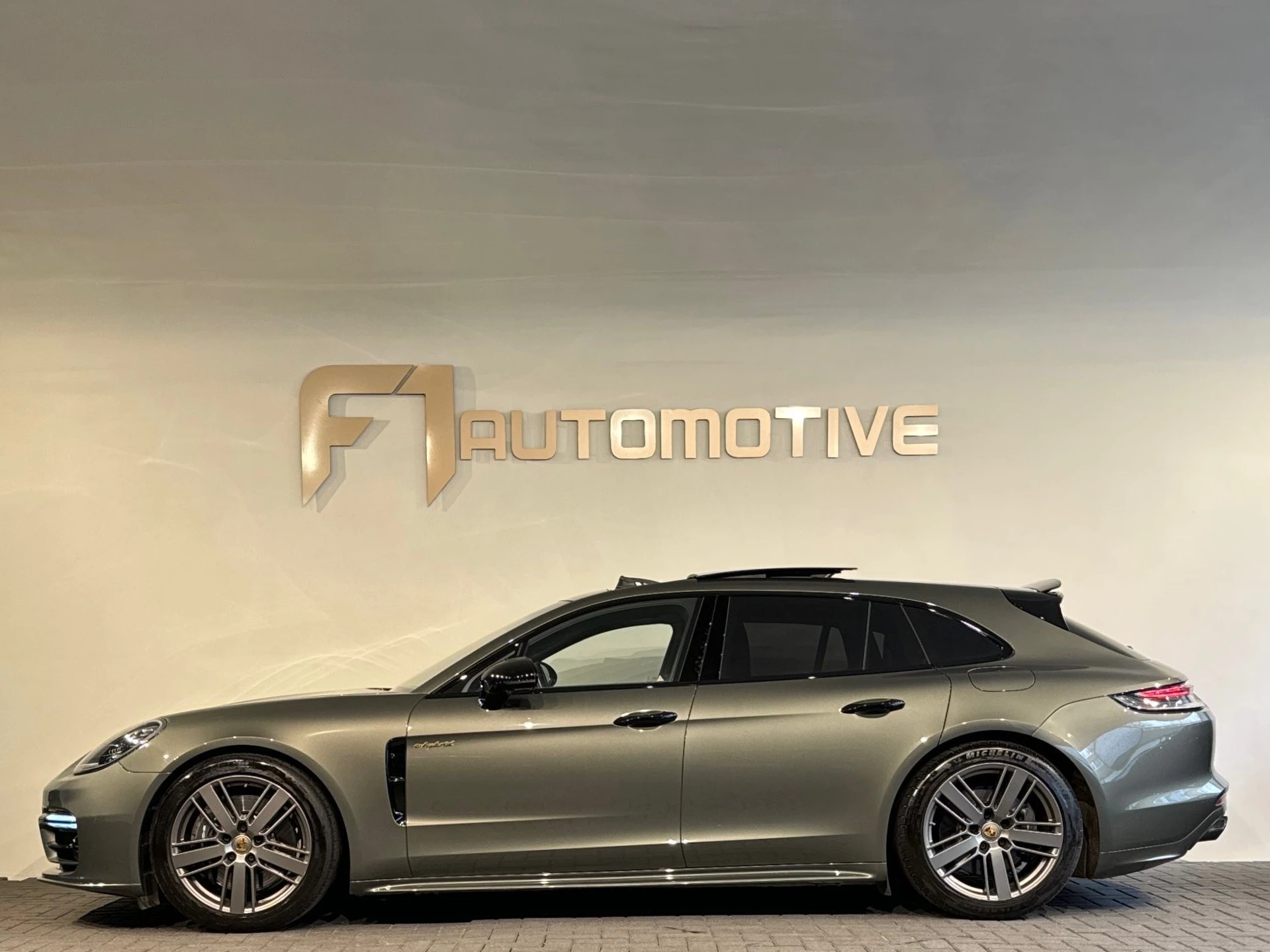 Hoofdafbeelding Porsche Panamera