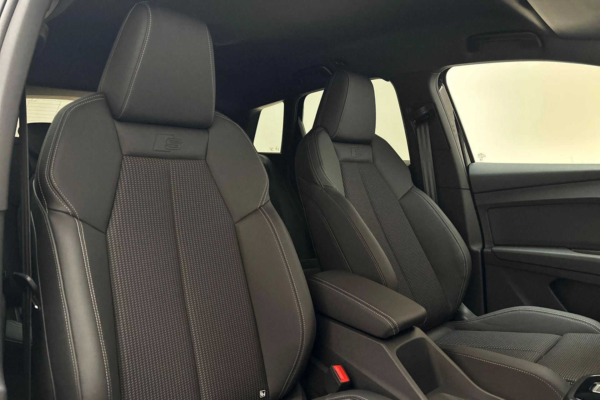 Hoofdafbeelding Audi Q4 e-tron