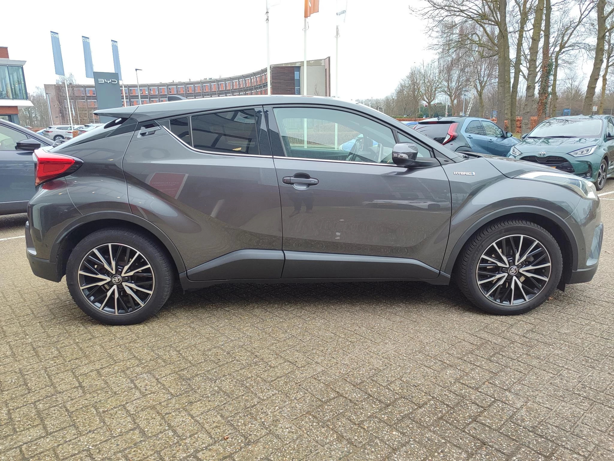 Hoofdafbeelding Toyota C-HR