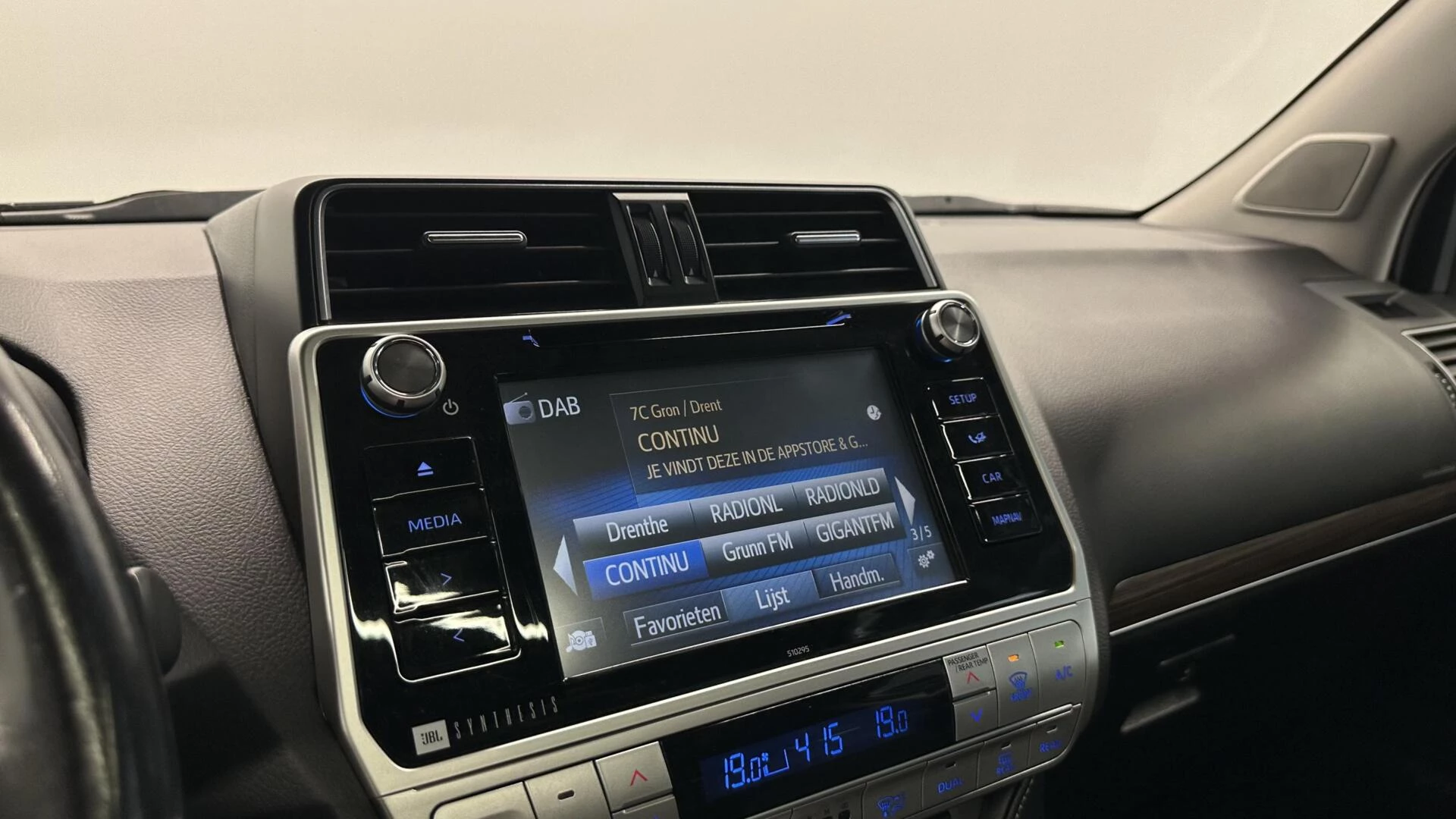 Hoofdafbeelding Toyota Land Cruiser