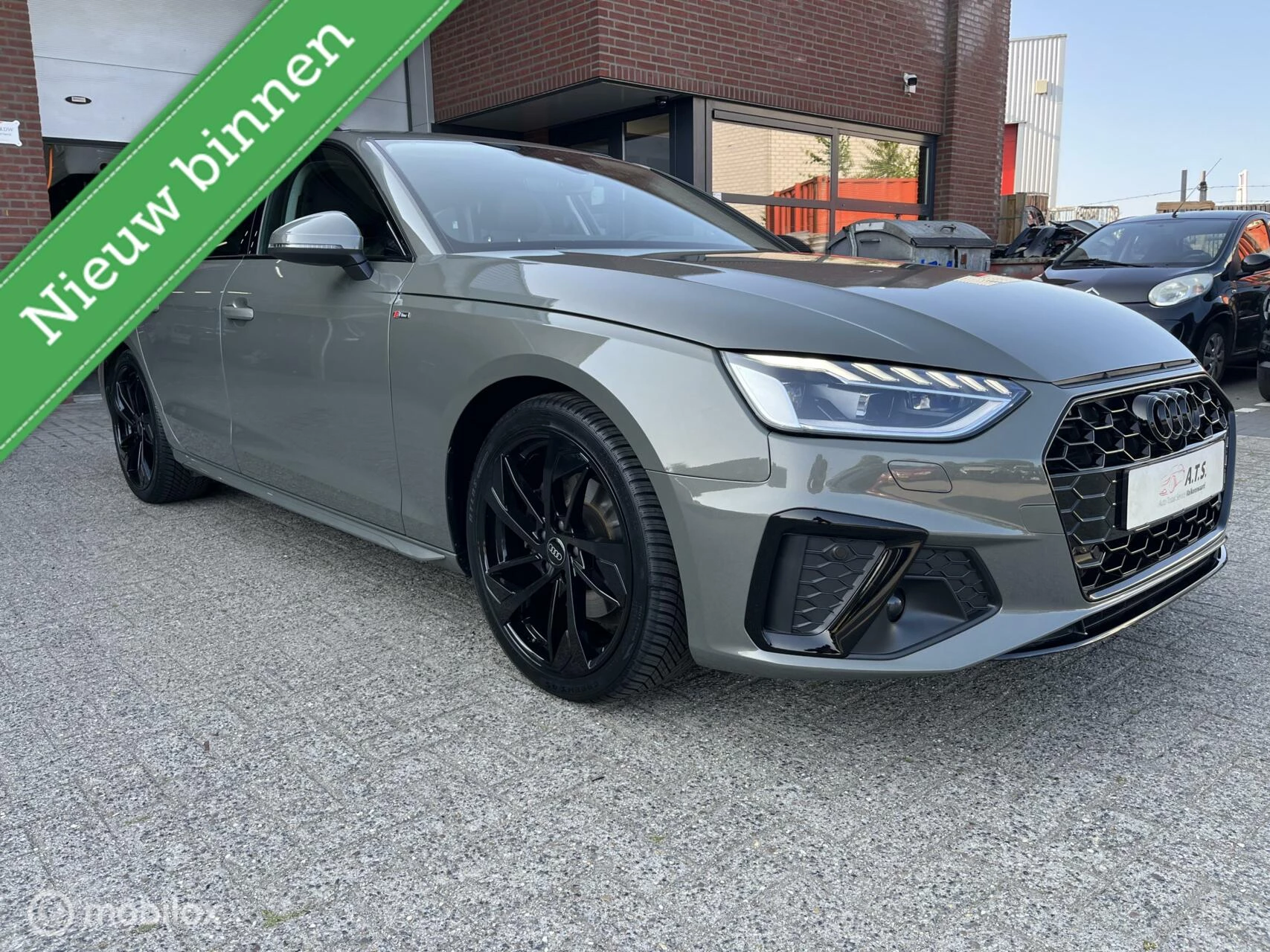 Hoofdafbeelding Audi A4