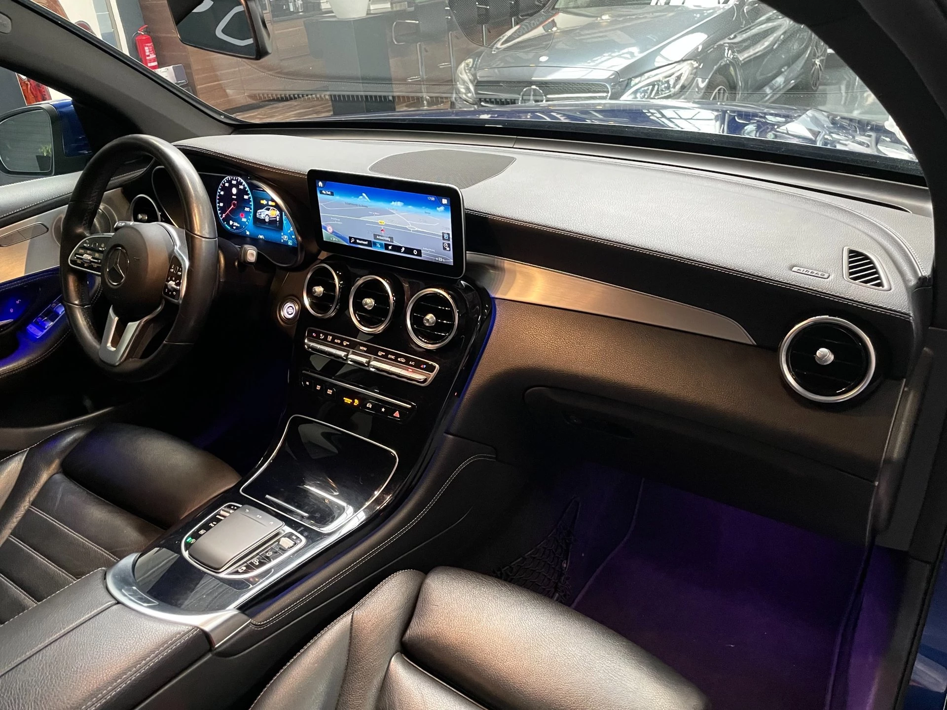 Hoofdafbeelding Mercedes-Benz GLC