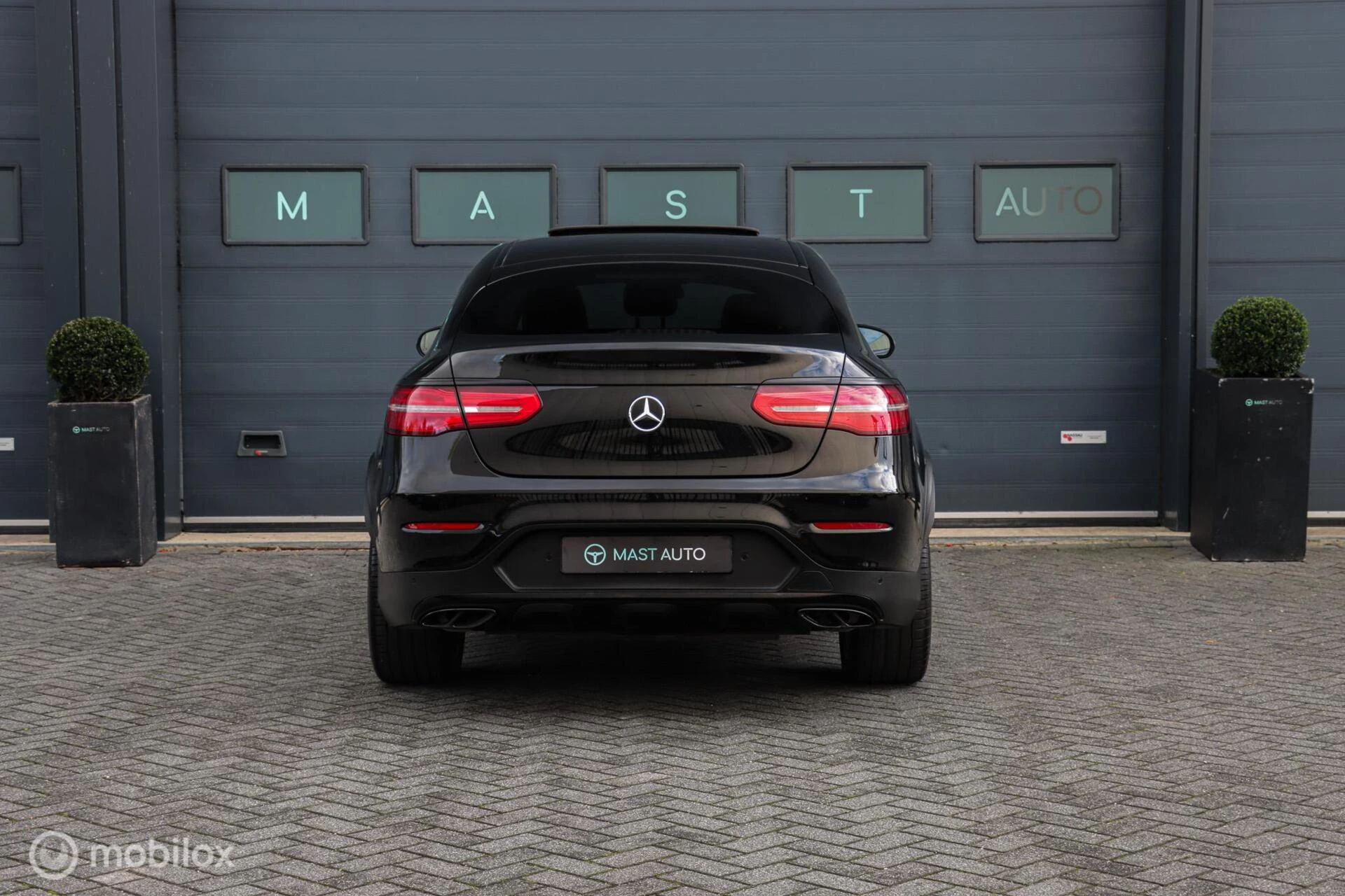 Hoofdafbeelding Mercedes-Benz GLC