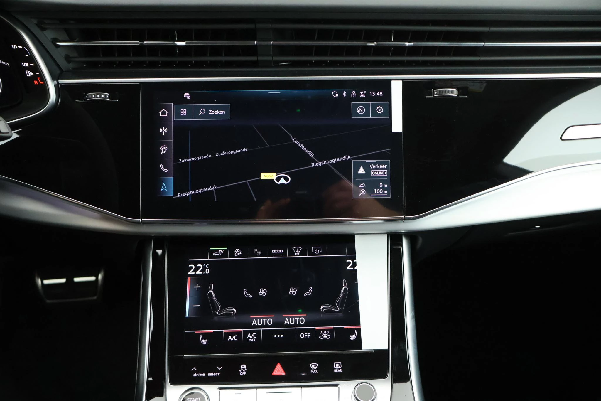 Hoofdafbeelding Audi Q8