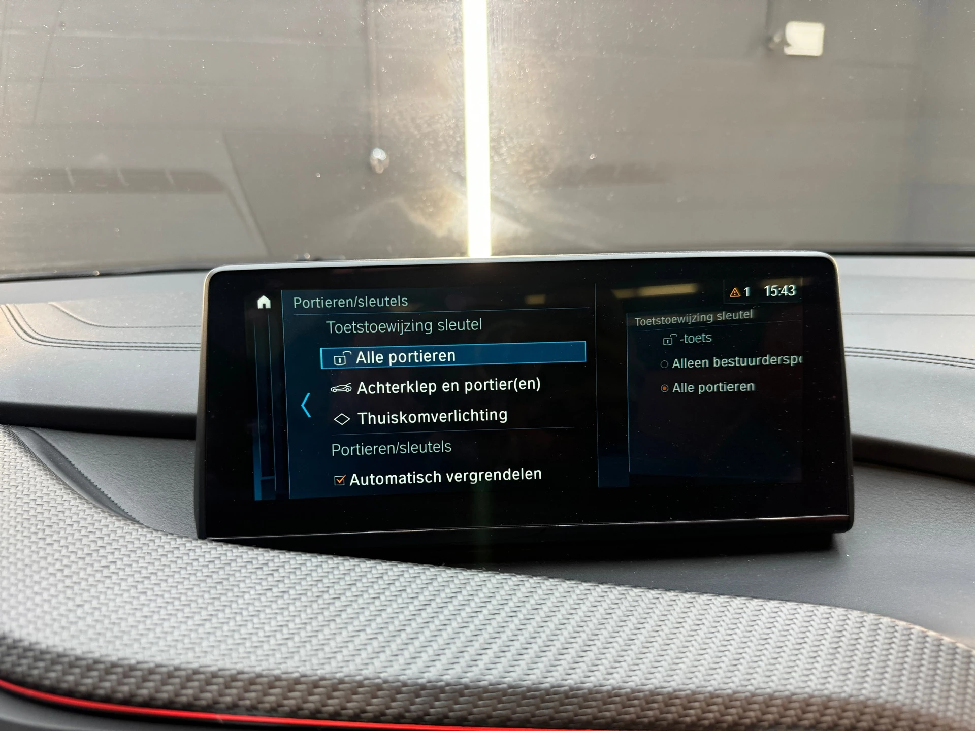 Hoofdafbeelding BMW i8