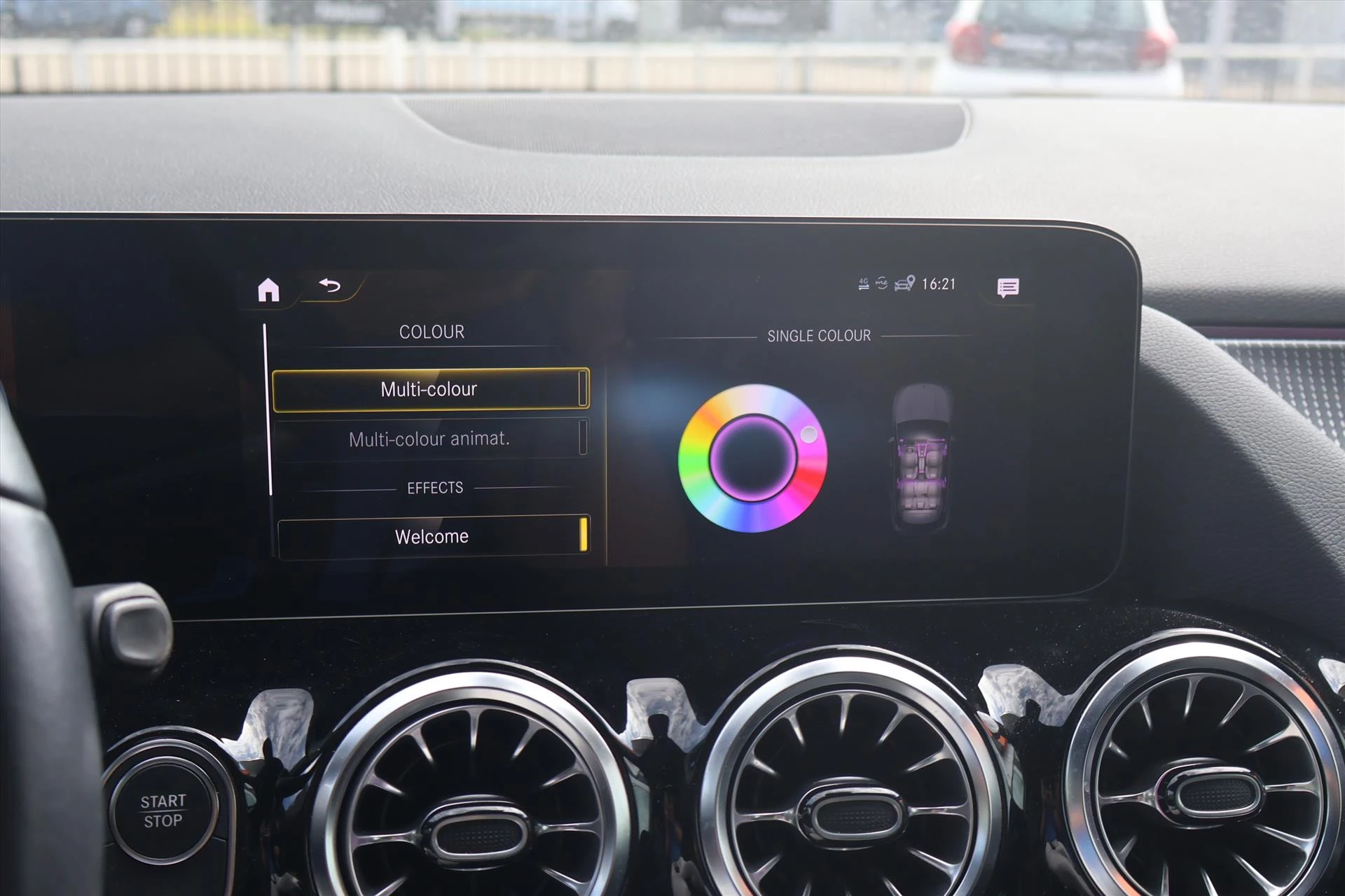 Hoofdafbeelding Mercedes-Benz EQA