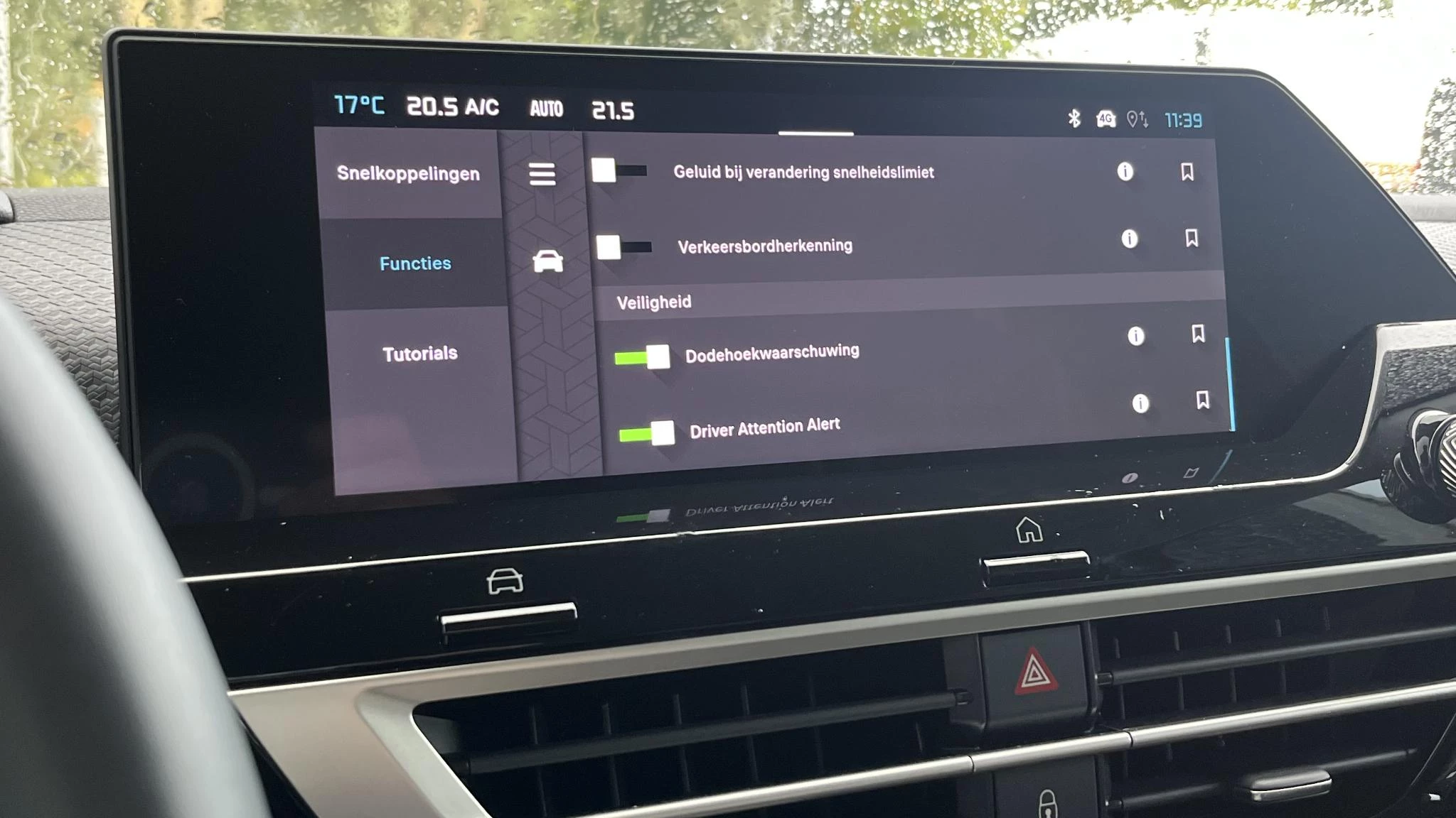 Hoofdafbeelding Citroën ë-C4