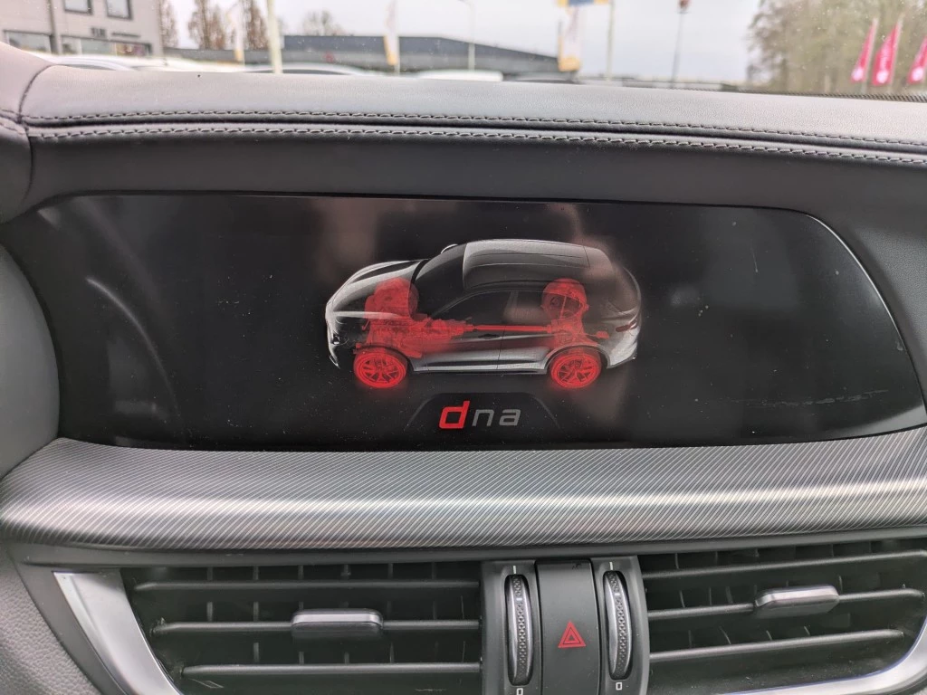 Hoofdafbeelding Alfa Romeo Stelvio