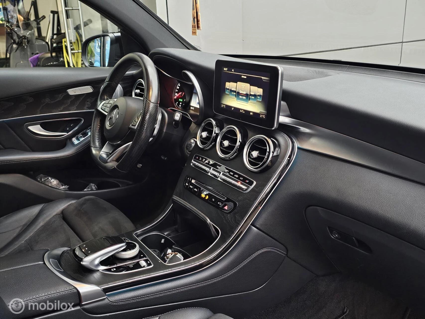 Hoofdafbeelding Mercedes-Benz GLC