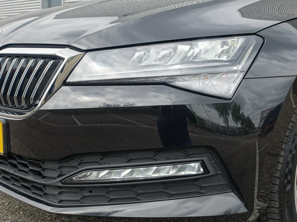 Hoofdafbeelding Škoda Superb