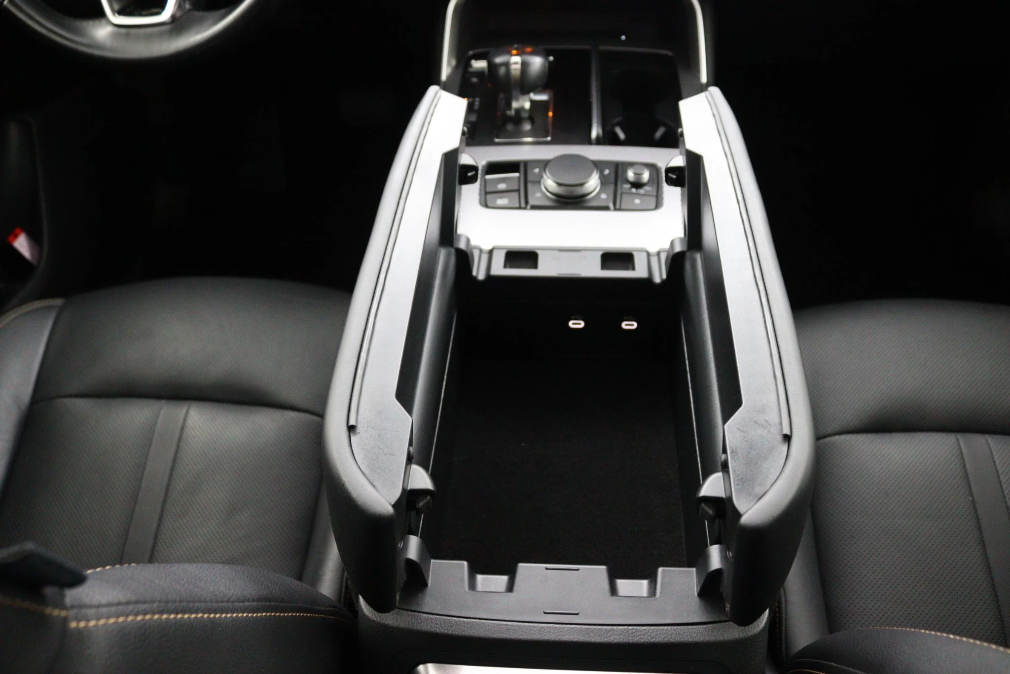 Hoofdafbeelding Mazda CX-60