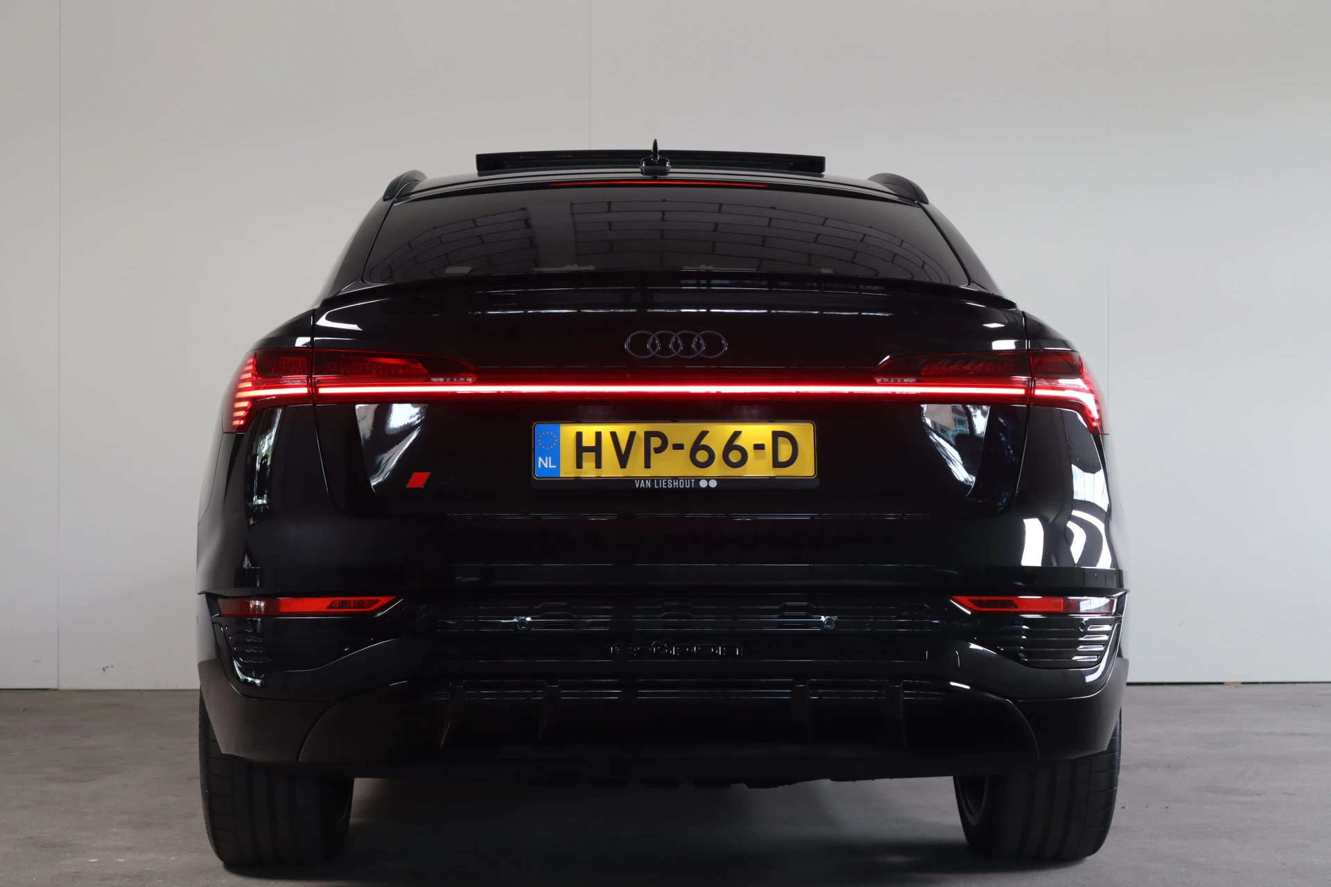 Hoofdafbeelding Audi Q8 Sportback e-tron