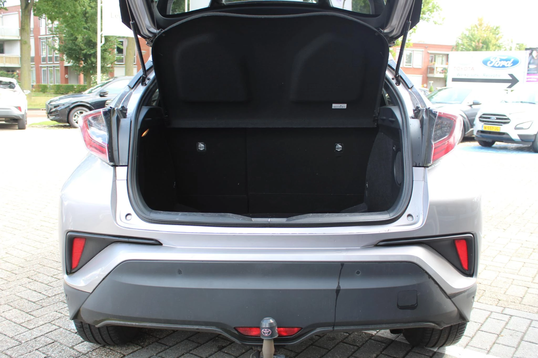 Hoofdafbeelding Toyota C-HR