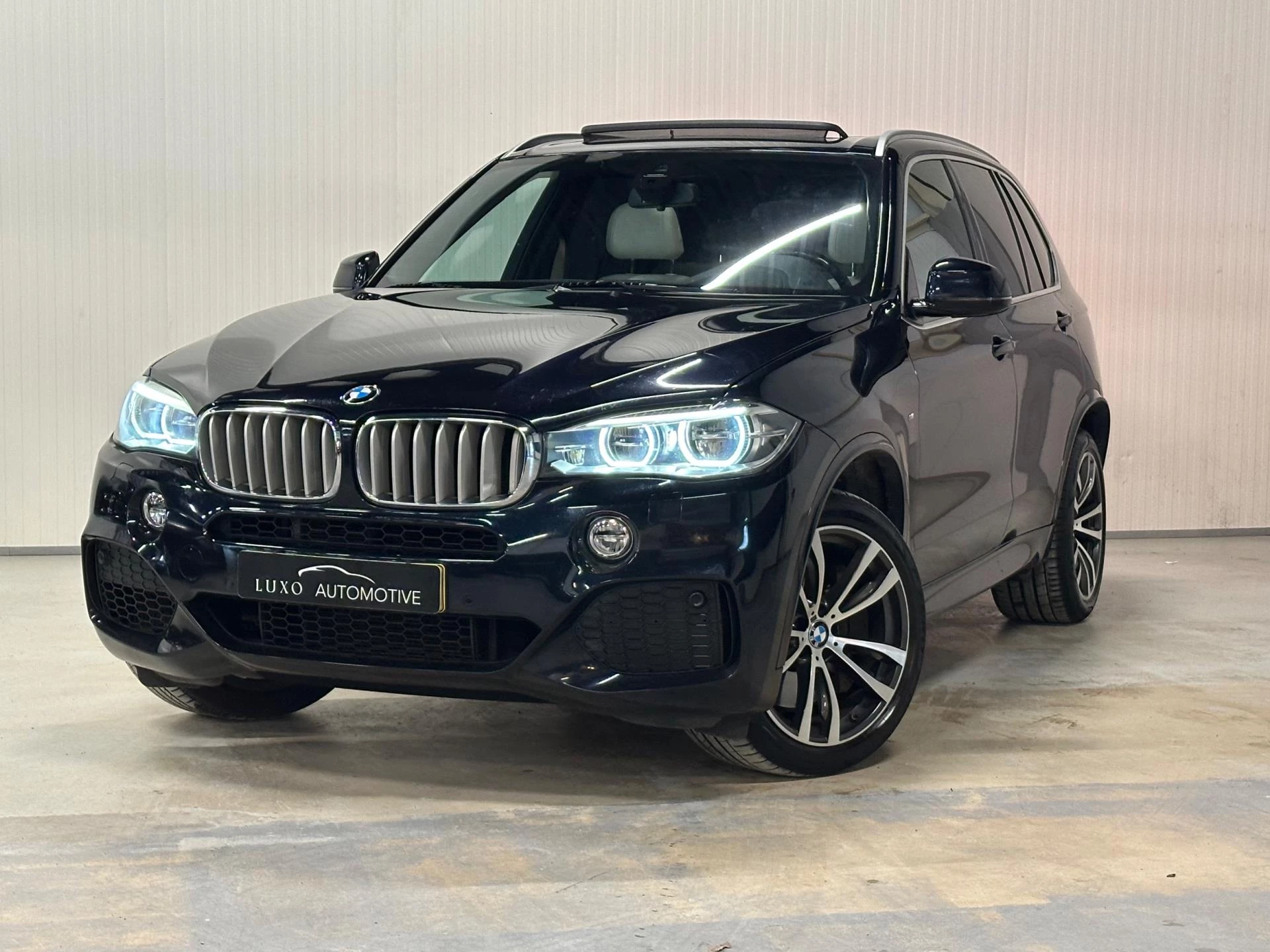 Hoofdafbeelding BMW X5