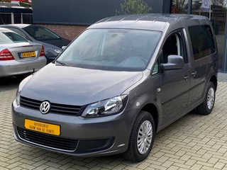 Hoofdafbeelding Volkswagen Caddy Volkswagen Caddy combi 1.2 TSI life soccer NIEUWSTAAT PDC AIRCO ELEKTR PAKKET