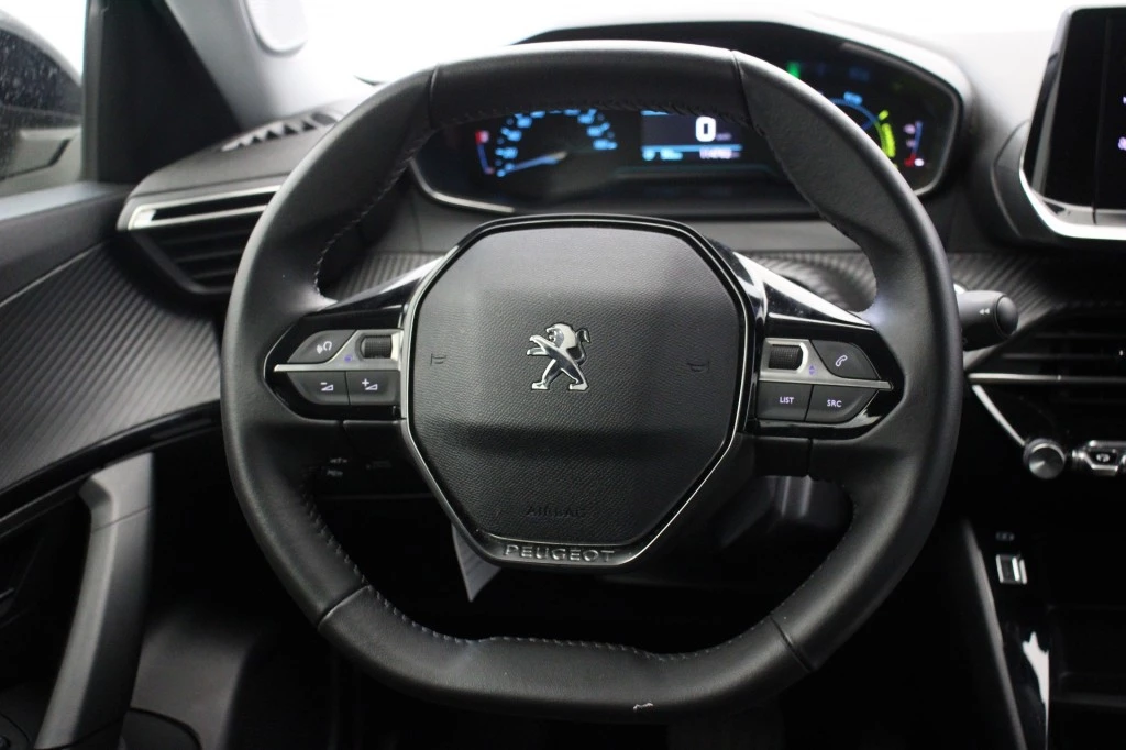 Hoofdafbeelding Peugeot e-2008