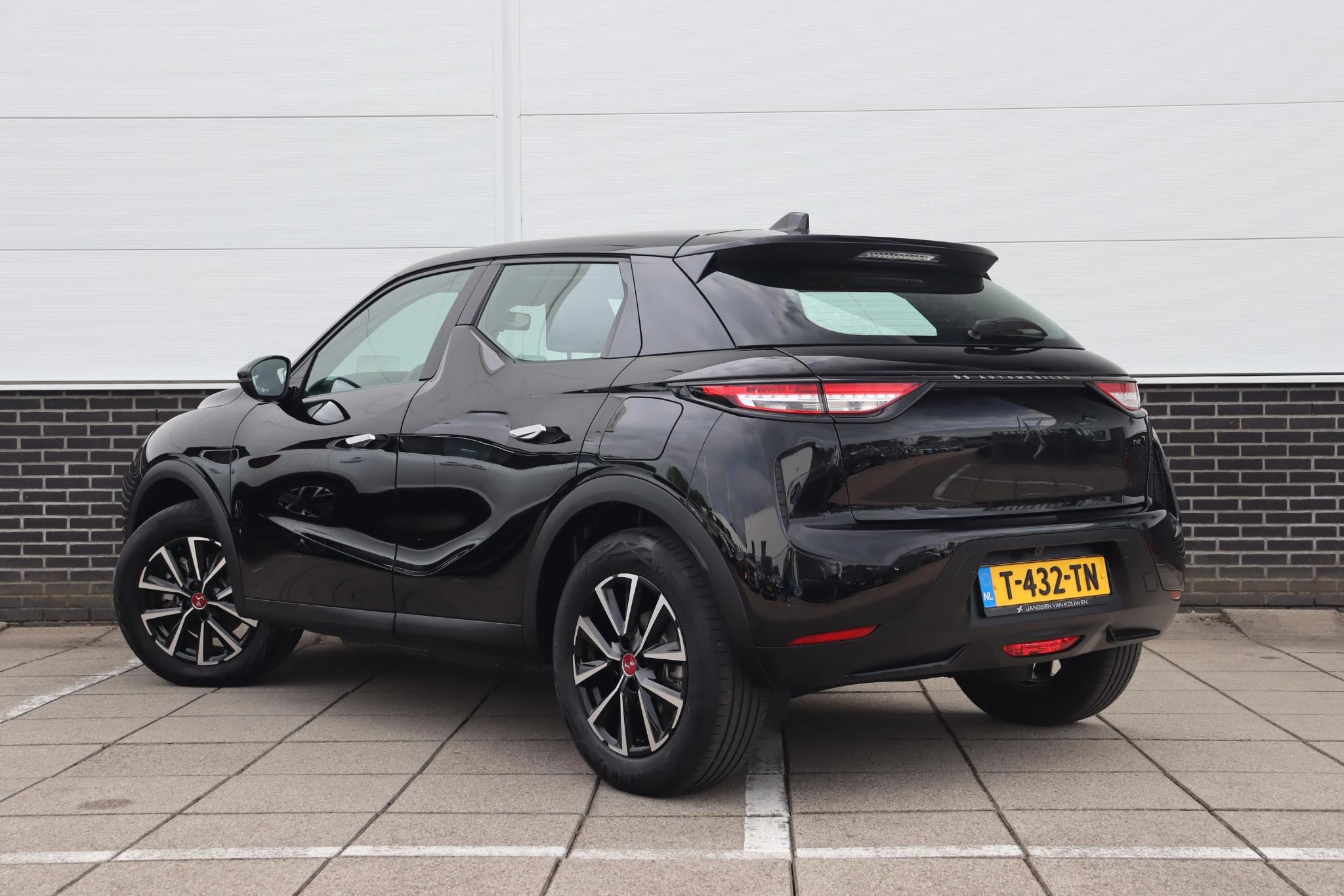 Hoofdafbeelding DS DS 3