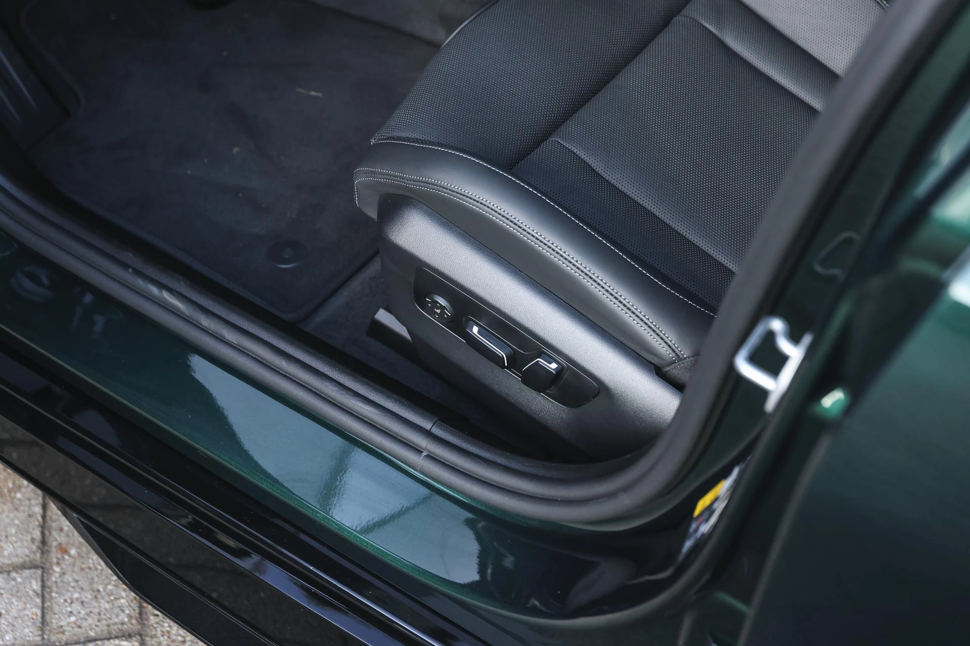 Hoofdafbeelding BMW i5