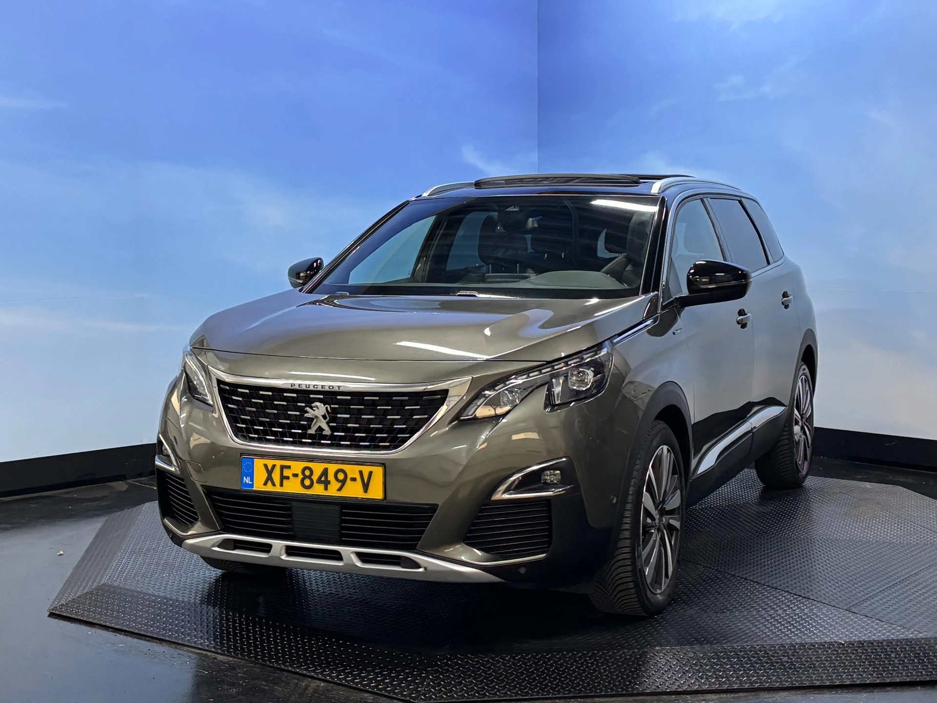 Hoofdafbeelding Peugeot 5008