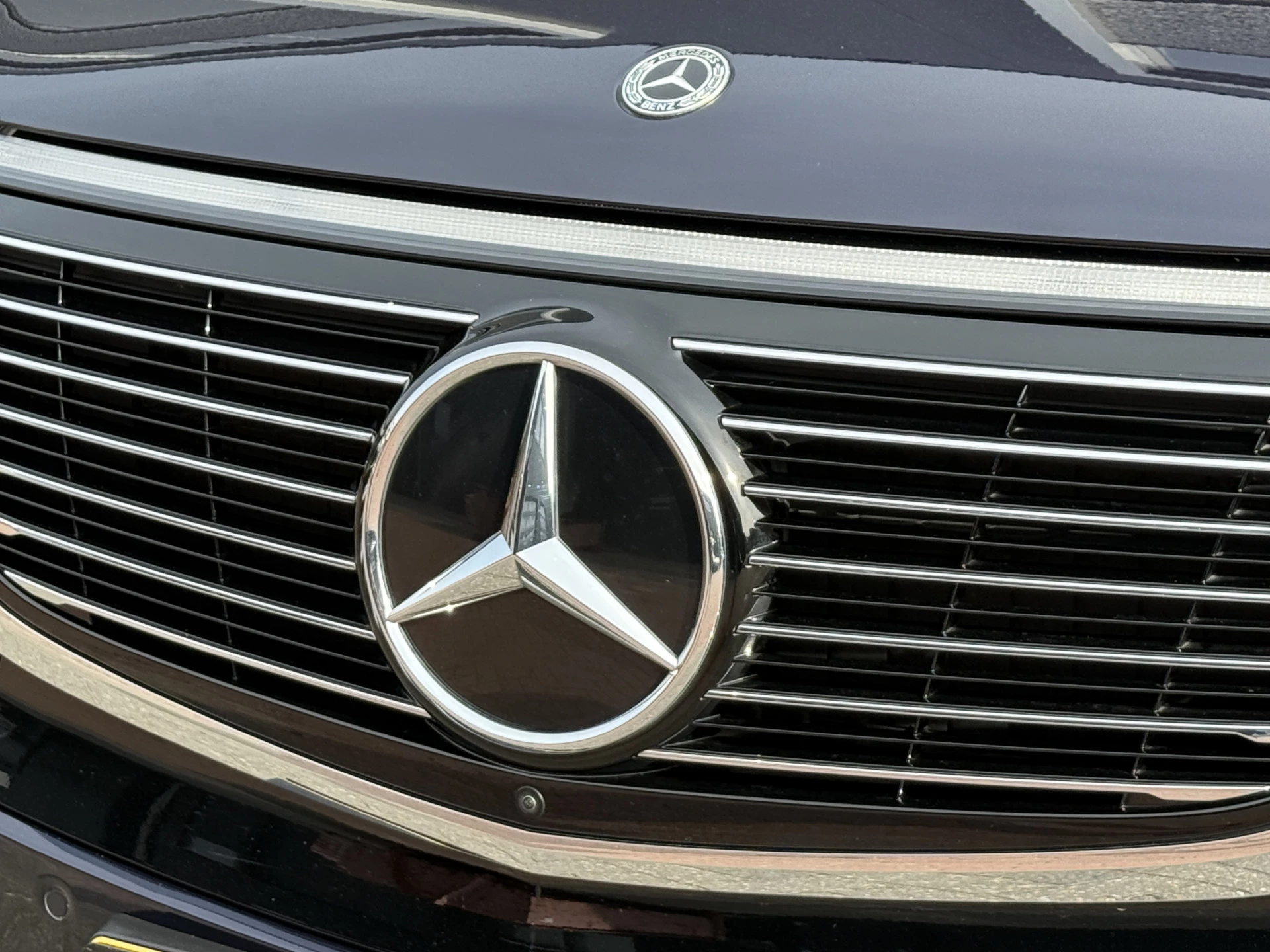 Hoofdafbeelding Mercedes-Benz EQC