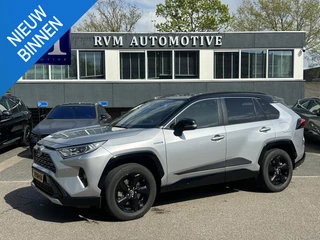 Toyota RAV4 2.5 Hybrid AWD Bi-Tone | STUUR + STOEL VERWARMING | KEYLESS | ACHTERUITRIJ CAMERA | ADAP. CRUISE | ELEK. STOELEN | TREKHAAK | 46K KM ! | 12 MND BOVAG GARANTIE |