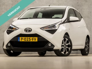 Toyota Aygo 1.0 VVT-i Sport (APPLE CARPLAY, NAVIGATIE, LM VELGEN, SPORTSTOELEN, CAMERA, LANE ASSIST, NIEUWE APK, NIEUWSTAAT)