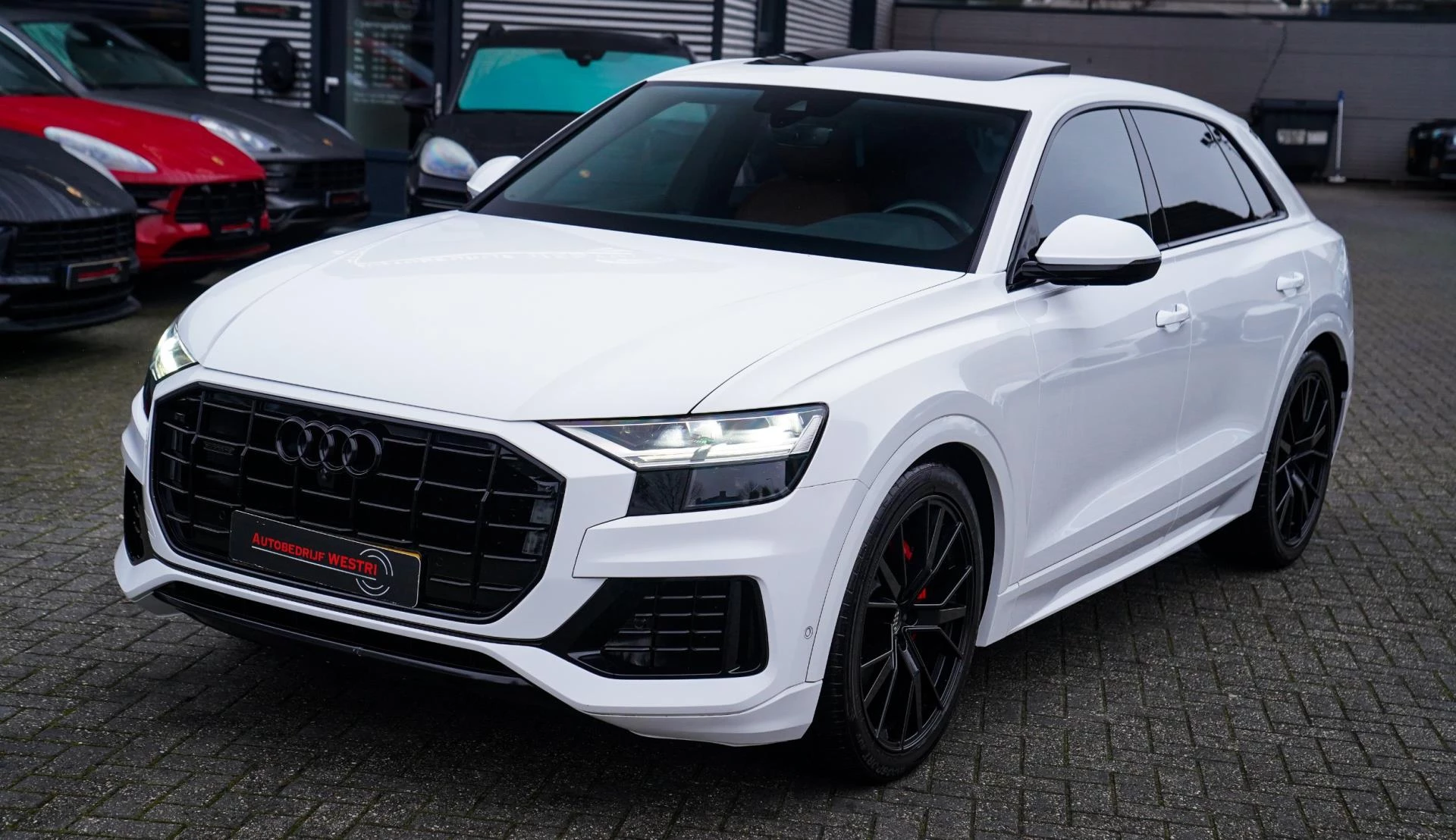 Hoofdafbeelding Audi Q8