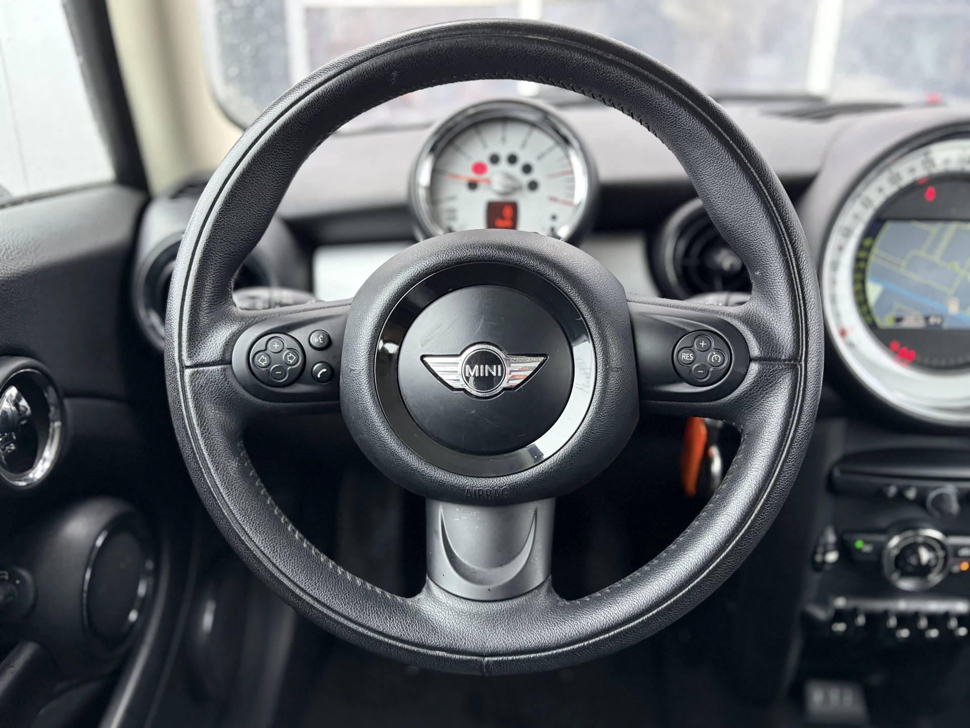 Hoofdafbeelding MINI One