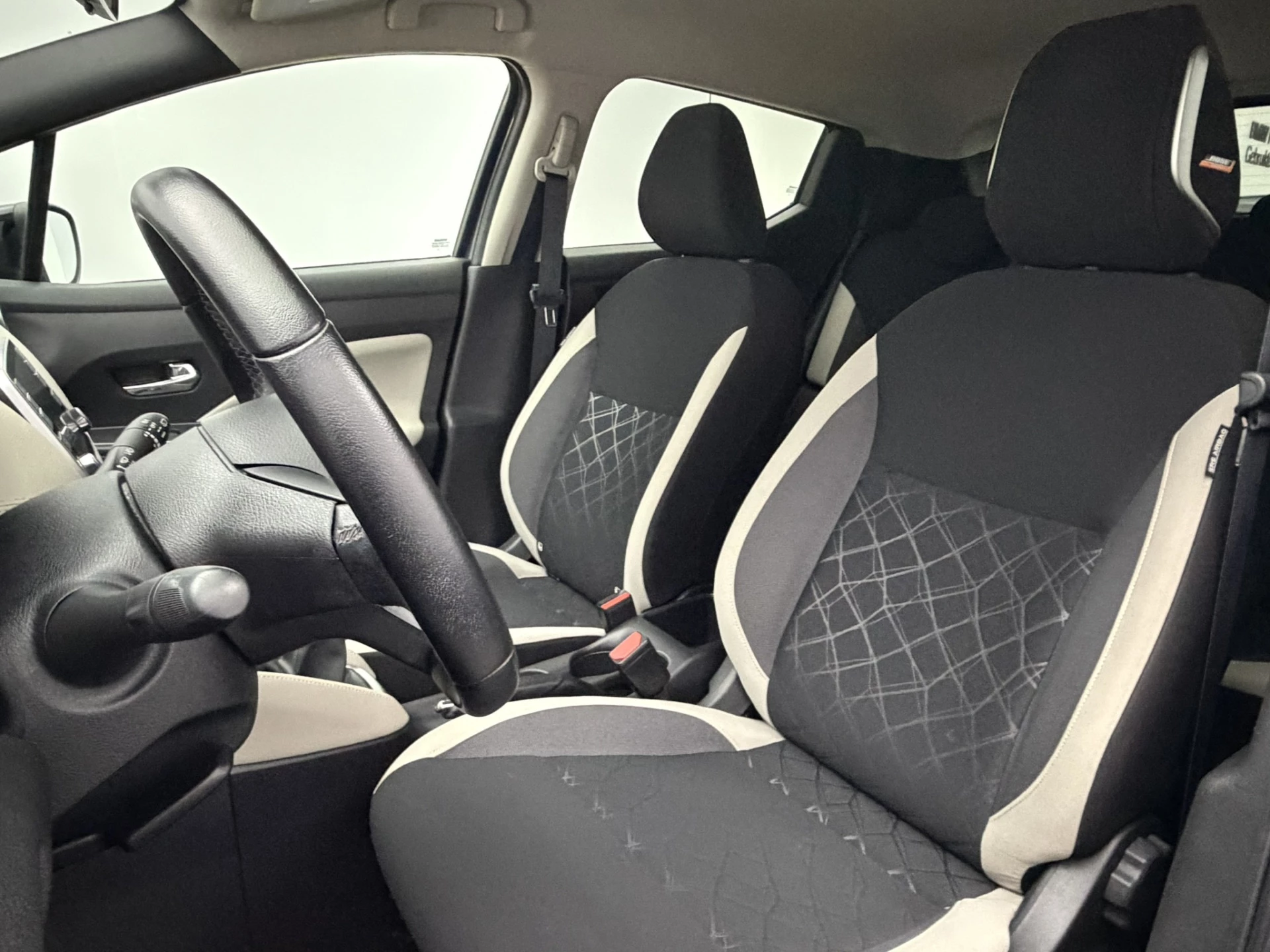 Hoofdafbeelding Nissan Micra
