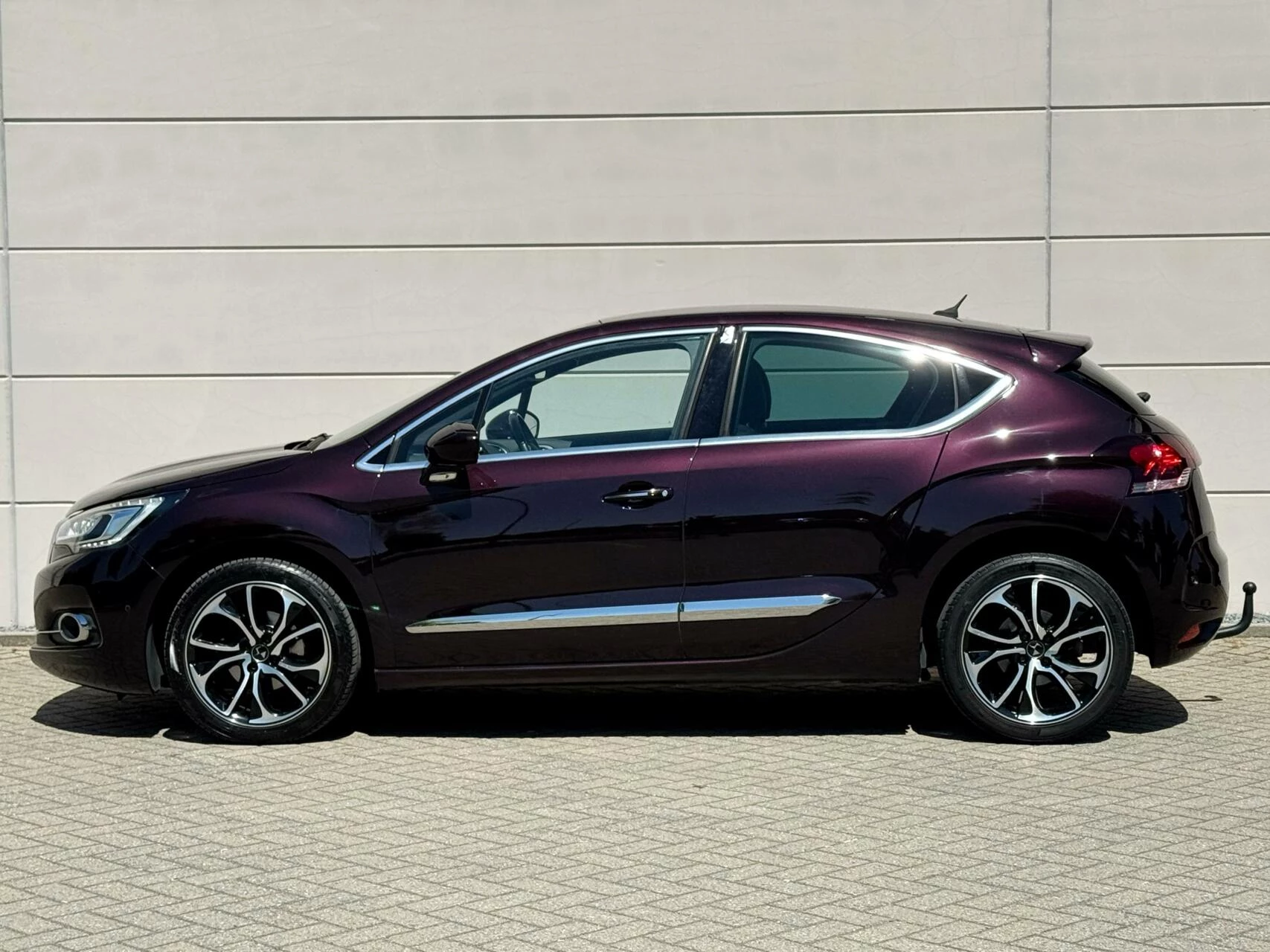 Hoofdafbeelding DS DS 4