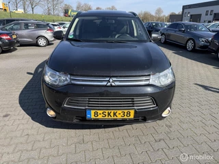 Mitsubishi Outlander 2.0 PHEV Intense +trekhaak dak