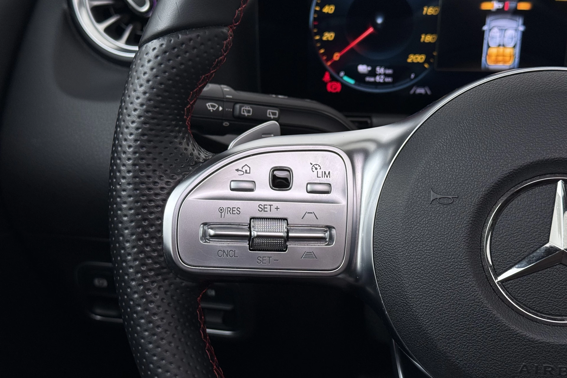 Hoofdafbeelding Mercedes-Benz EQA