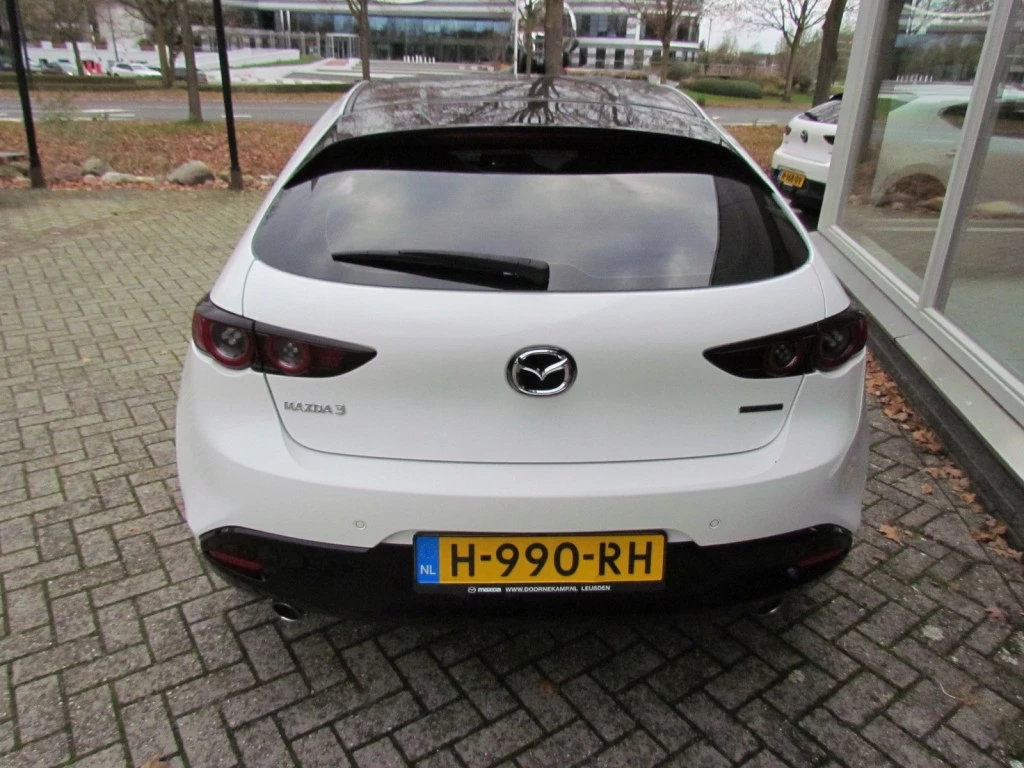 Hoofdafbeelding Mazda 3