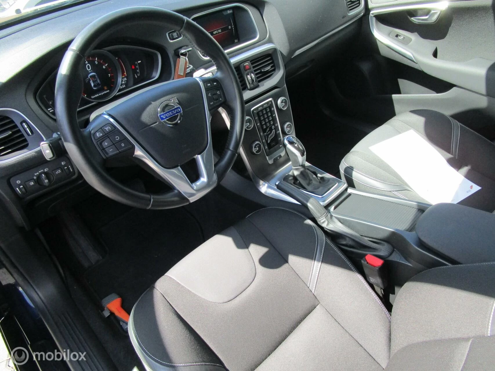 Hoofdafbeelding Volvo V40