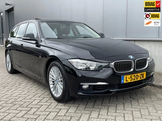 BMW 3-serie Touring 318i Luxury / Leder / Panorama Dak