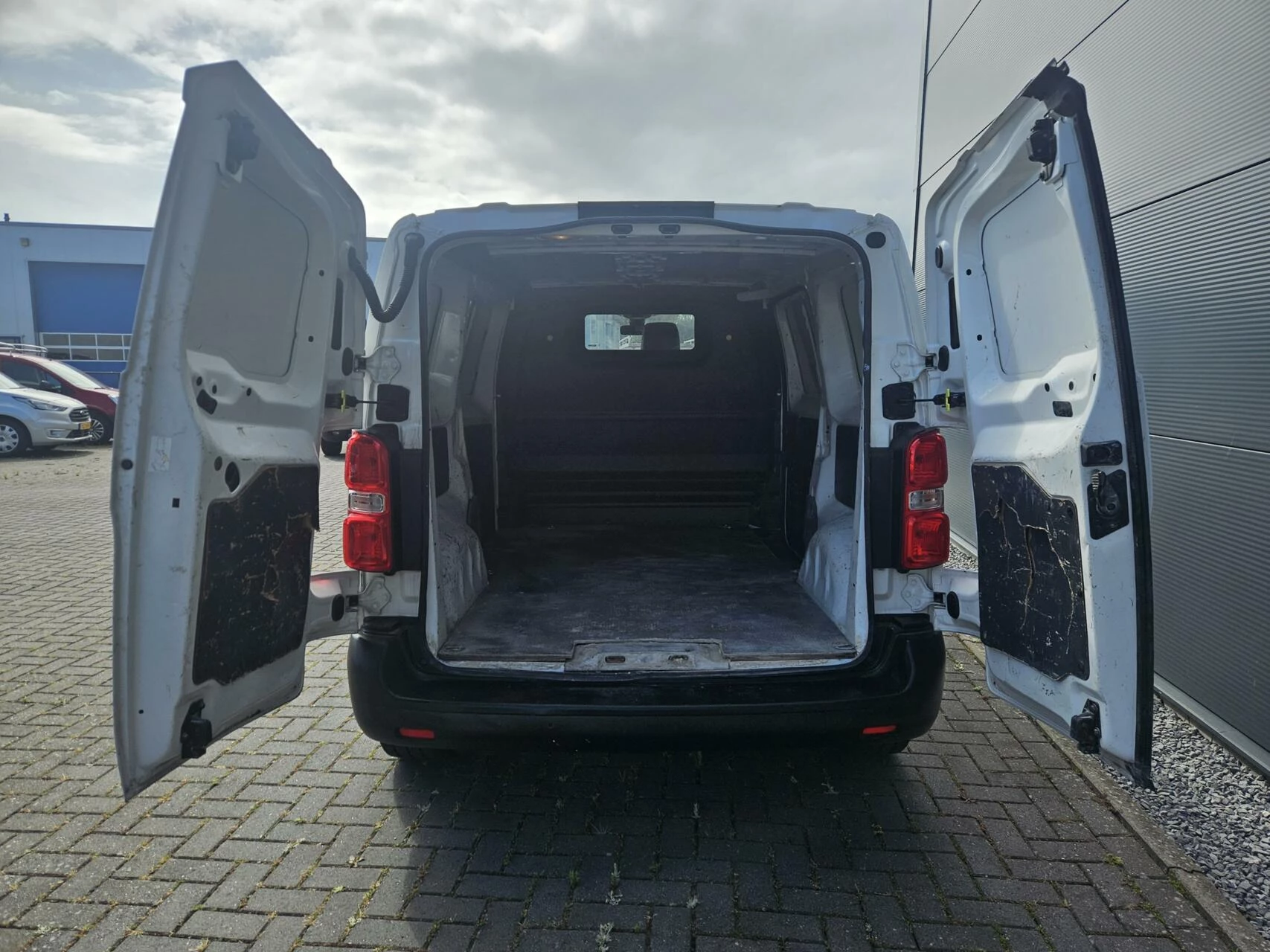 Hoofdafbeelding Peugeot Expert