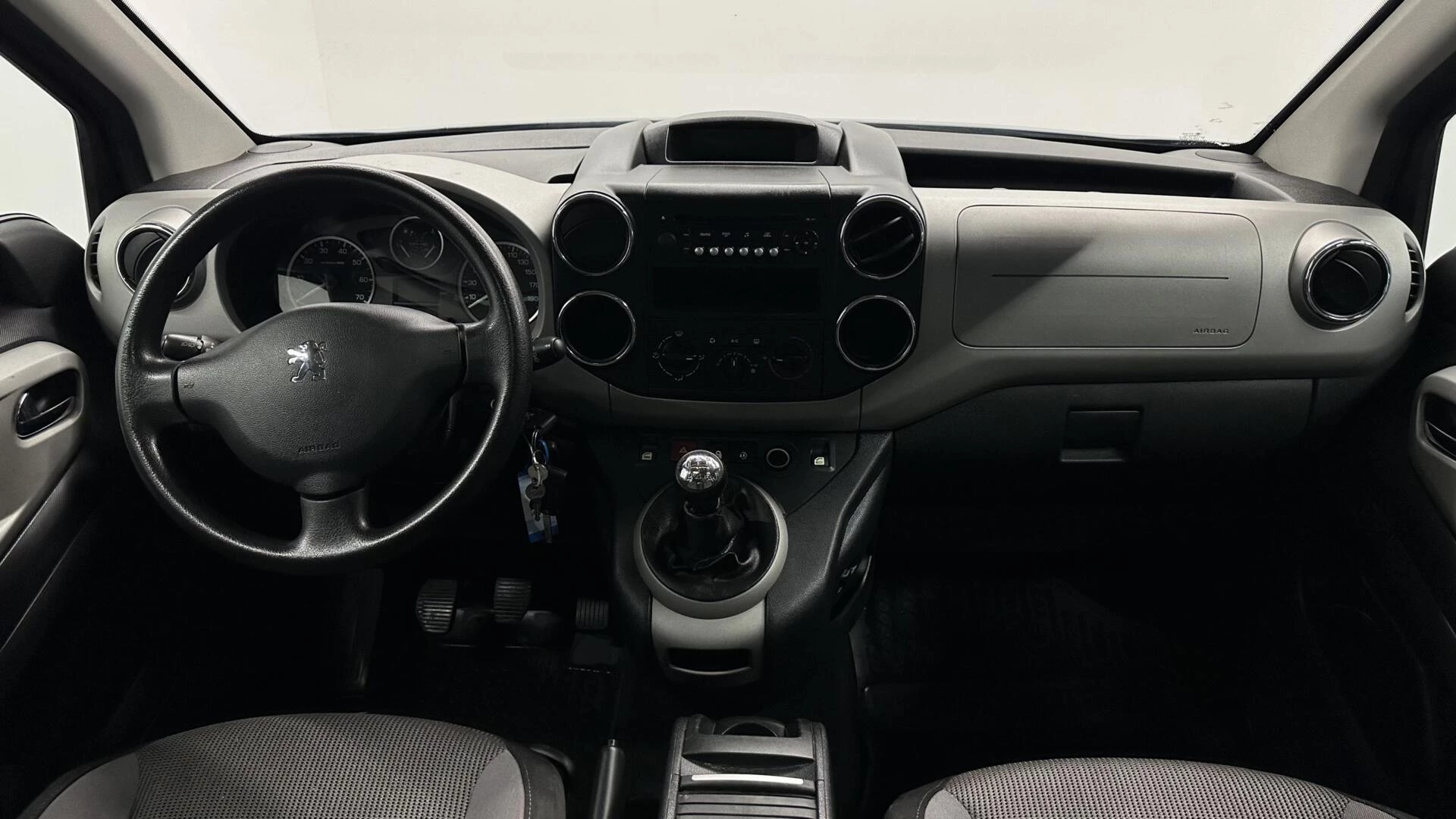 Hoofdafbeelding Peugeot Partner