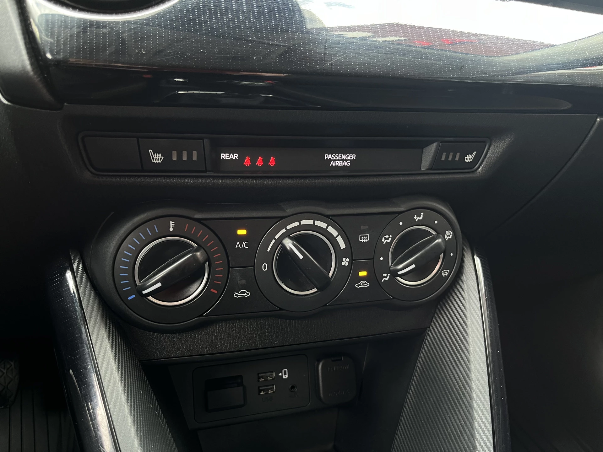 Hoofdafbeelding Mazda 2