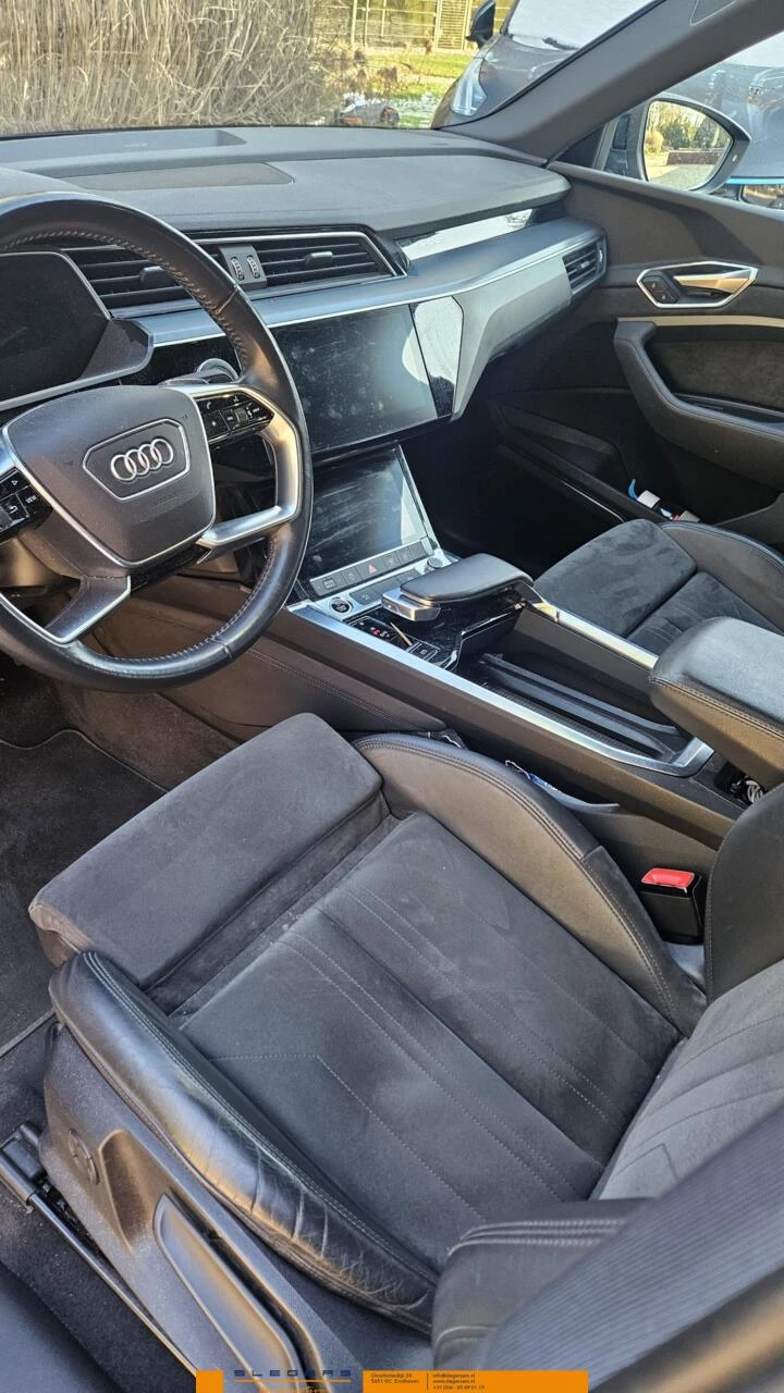Hoofdafbeelding Audi e-tron